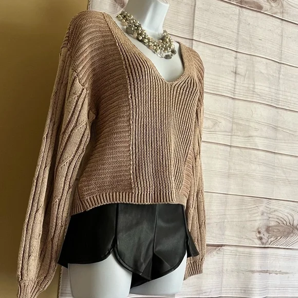 Free People When It Rains Sweater NWT - Picture 11 of 16